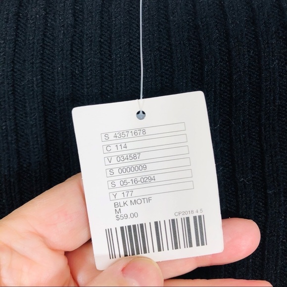 UO 🔥SALE🔥 Urban Outfitters black stripe sweater Medium NWT - Picture 8 of 8